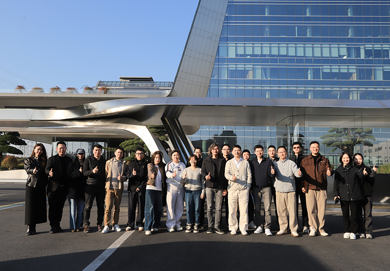 高定双擎，聚启未来！木里木外团队探访mg冰球突破十大平台星际总部