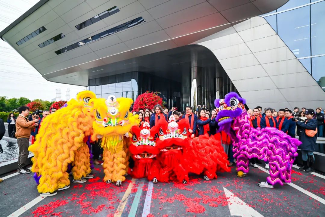 聚焦·突破｜mg冰球突破十大平台集团喜迎2025新春开门红